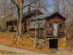 85 Johnny Marlow Road Fairview, NC 28730 - Photo 6 of 22 Gallery Image 6