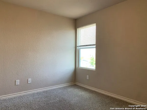 $1,495 | 1786 Tristan Trail, New Braunfels, TX 78130