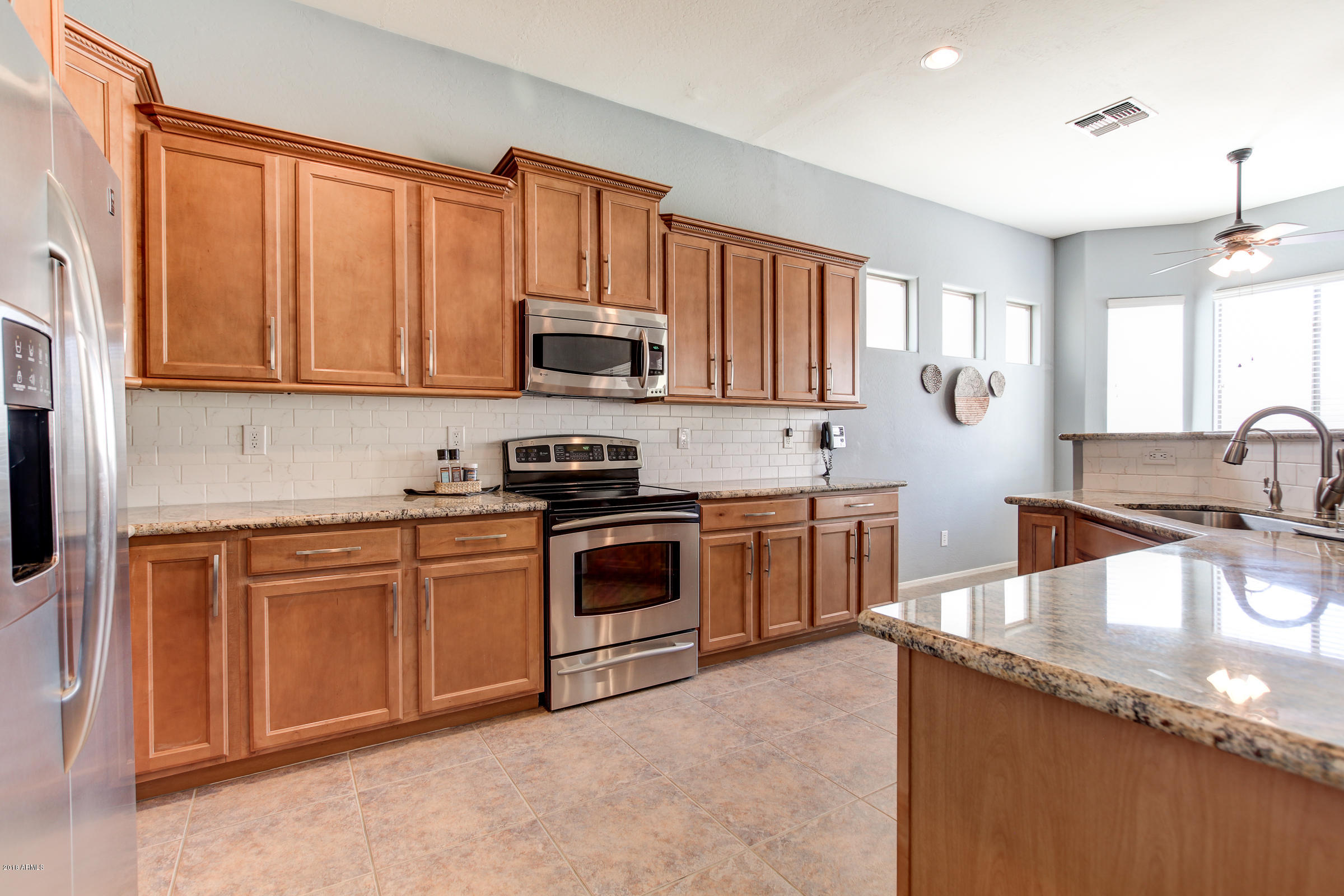 43514 Roth Road Maricopa, AZ 85138 - Photo 10 of 27 43514 W Roth Rd-32