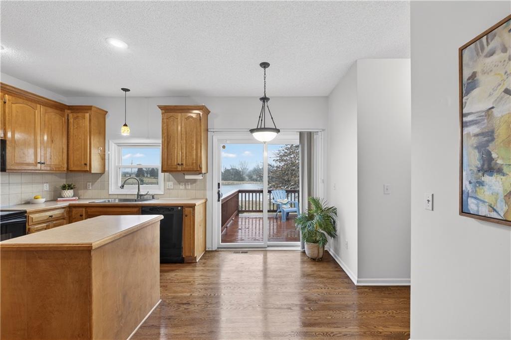 20729 South Barker Road Spring Hill, KS 66083 - Photo 19 of 54