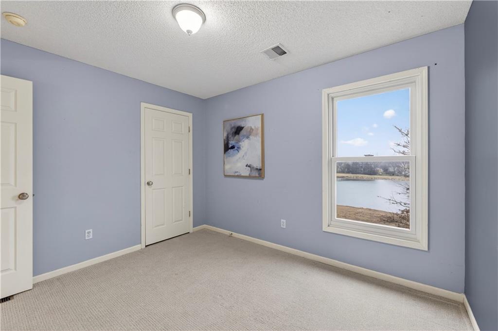 20729 South Barker Road Spring Hill, KS 66083 - Photo 32 of 54