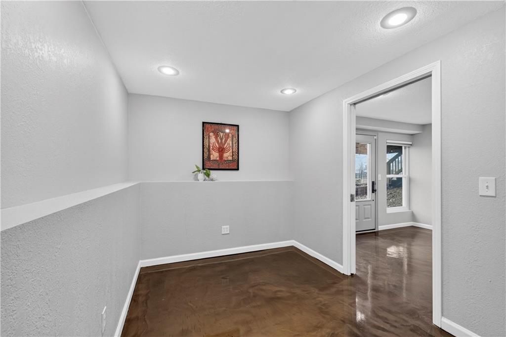 20729 South Barker Road Spring Hill, KS 66083 - Photo 42 of 54