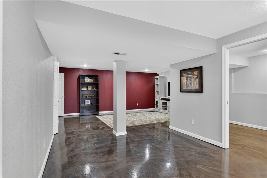 20729 South Barker Road Spring Hill, KS 66083 - Photo 44 of 54