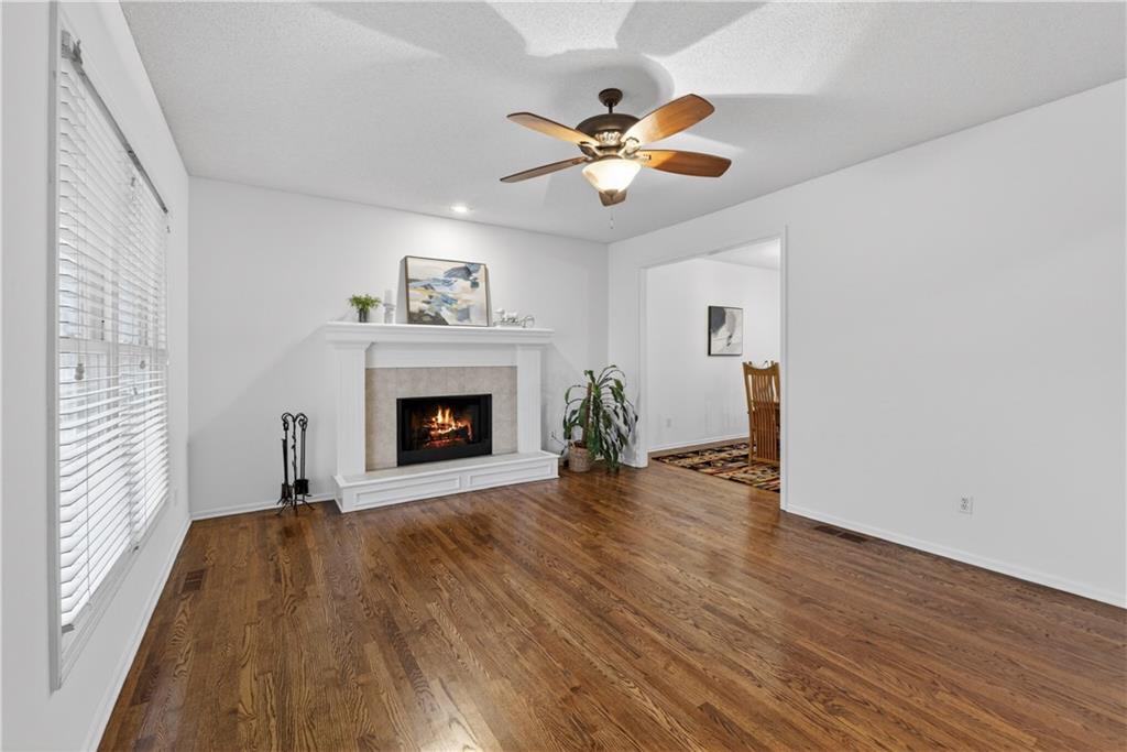 20729 South Barker Road Spring Hill, KS 66083 - Photo 10 of 54