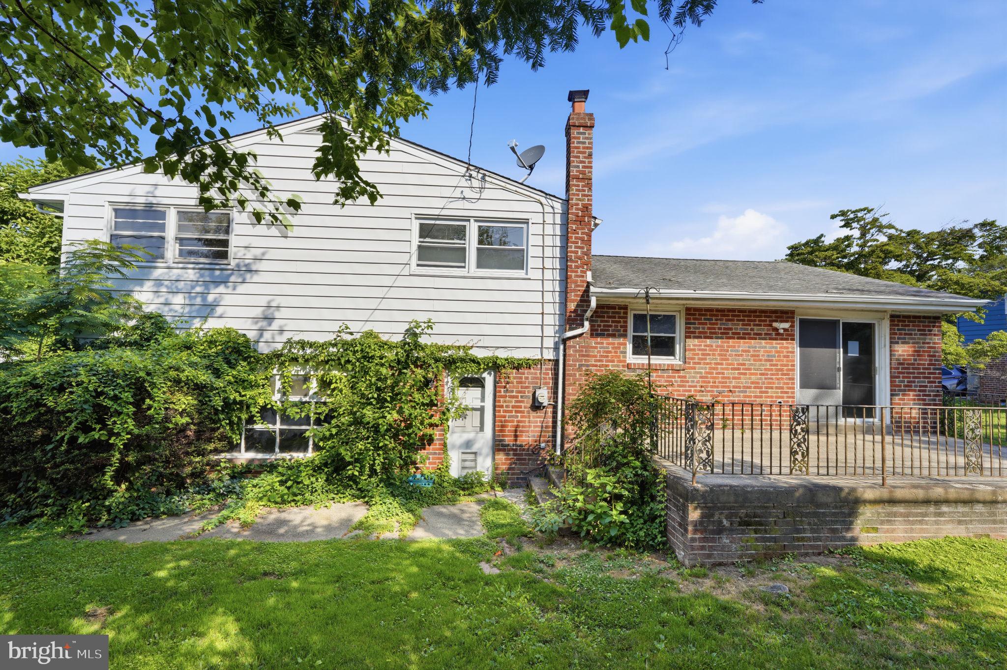 9219 Burbank Road Philadelphia, PA 19115 - Photo 28 of 29