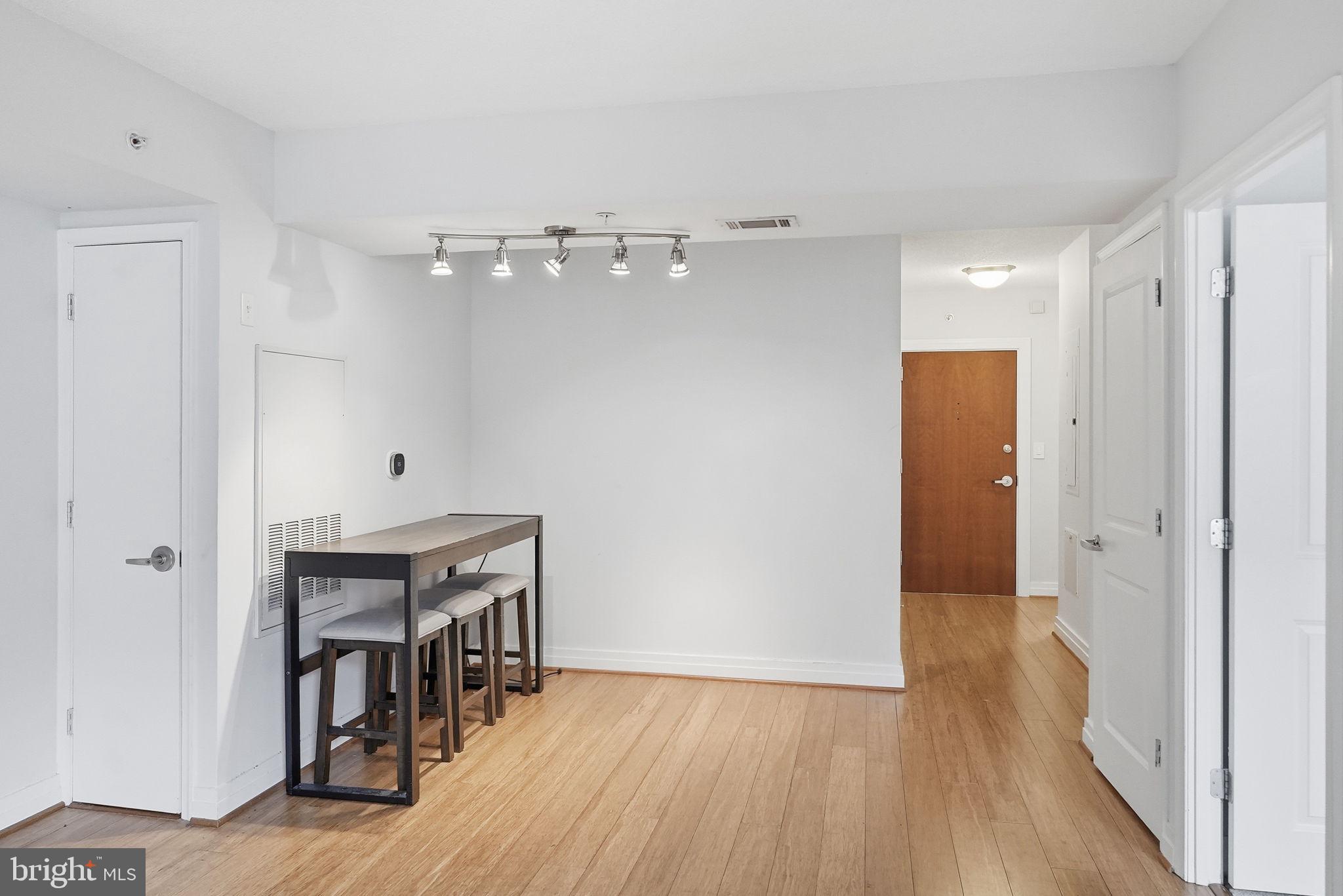 915 E Street Northwest, Unit 1003 Washington, DC 20004 - Photo 14 of 23