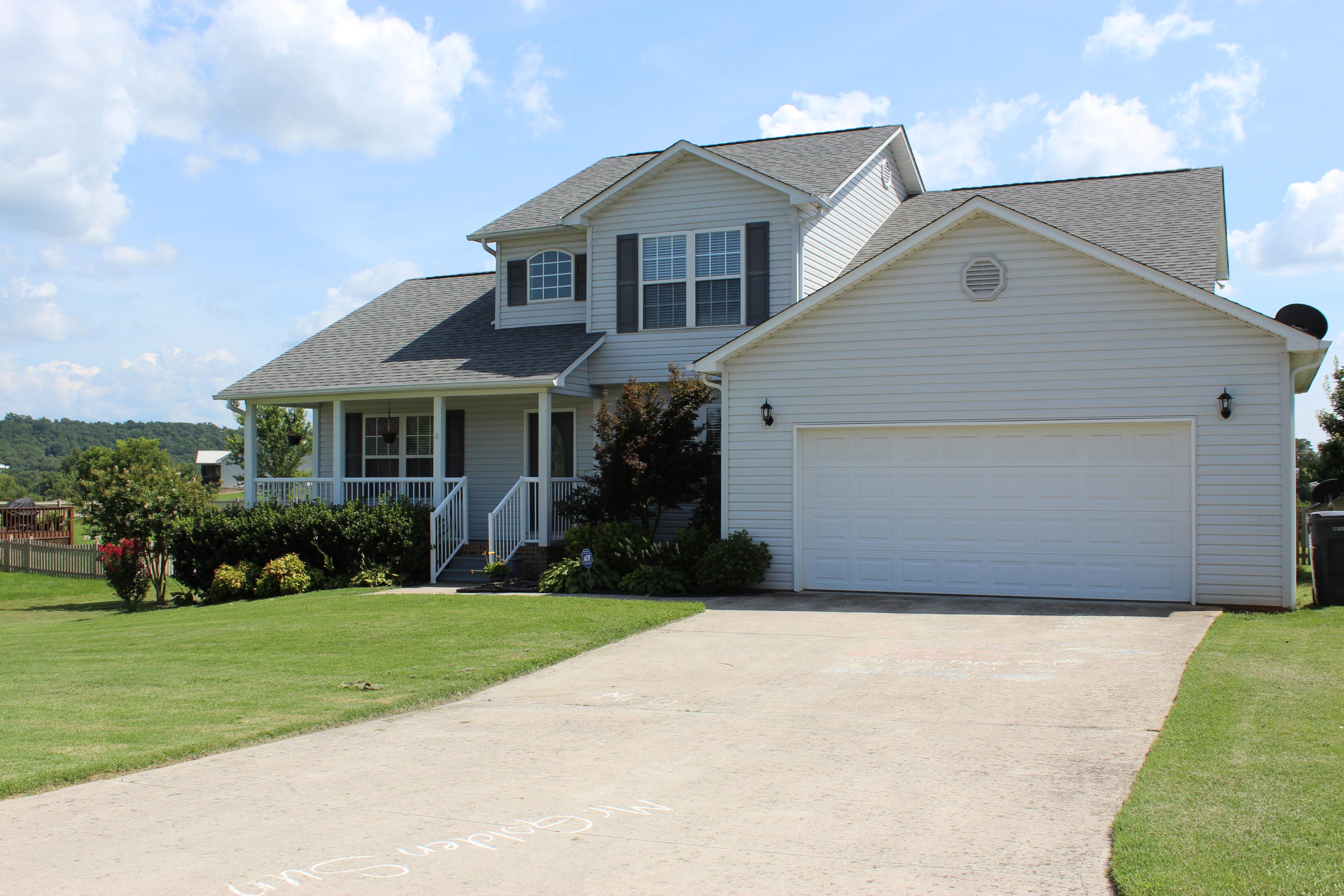 2843 Rhett Butler Drive Louisville, TN 37777 - Photo 1 of 29 IMG_7490