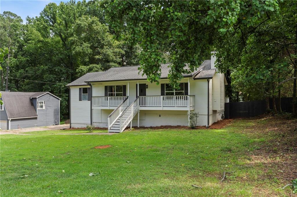 4553 Mars Court Acworth, GA 30101 - Photo 3 of 46