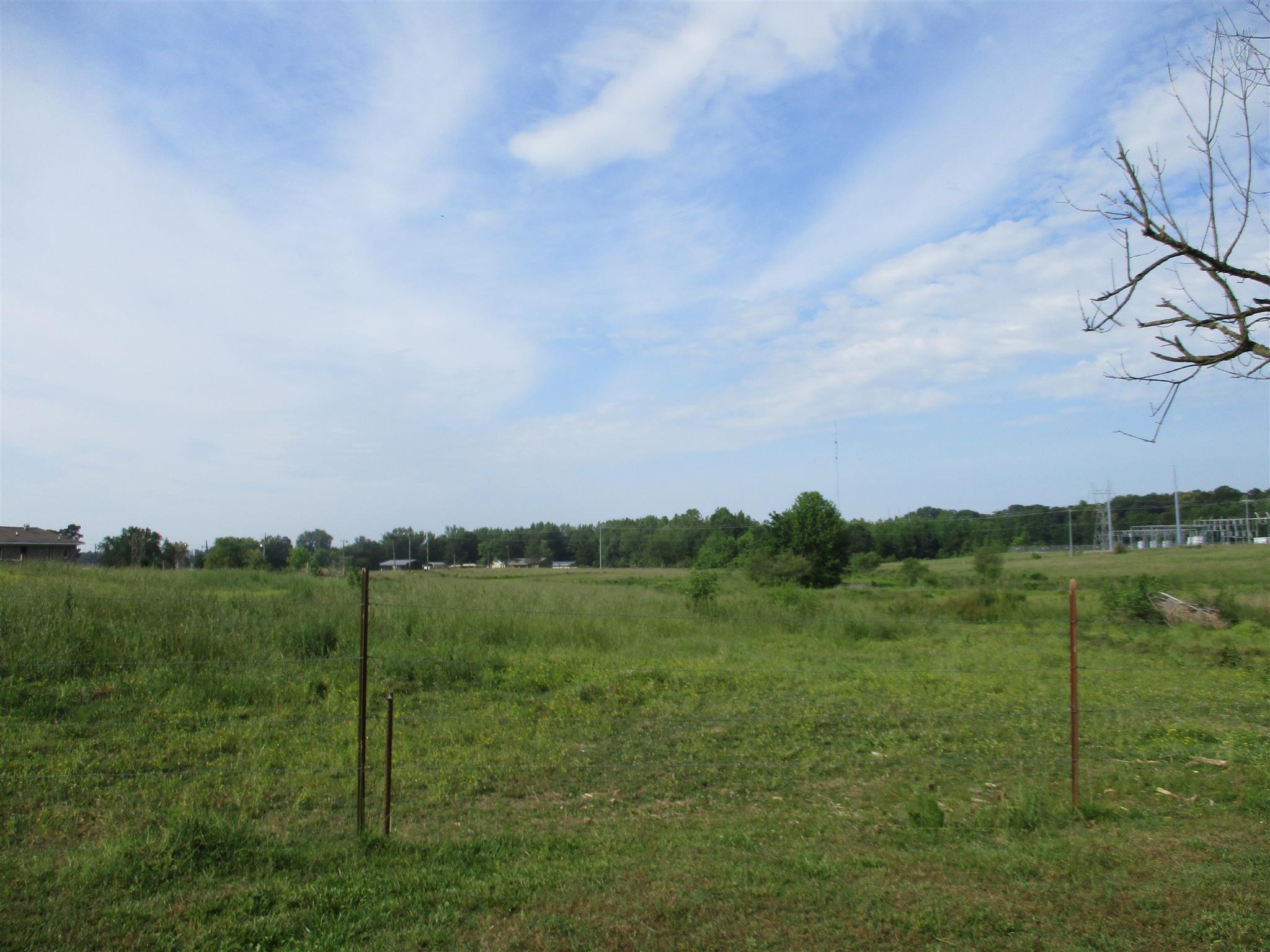 29 Owens Road Five Points, TN 38457 - Photo 6 of 26 a view of a lush green outdoor space with a lake view