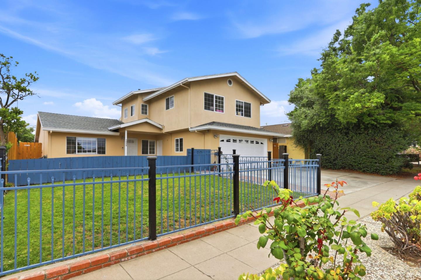 1532 Kooser Road San Jose, CA 95118 - Photo 3 of 33