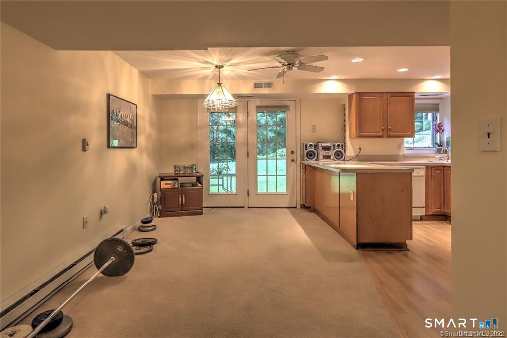 18 Gaylor Drive Monroe, CT 06468 - Photo 4 of 8