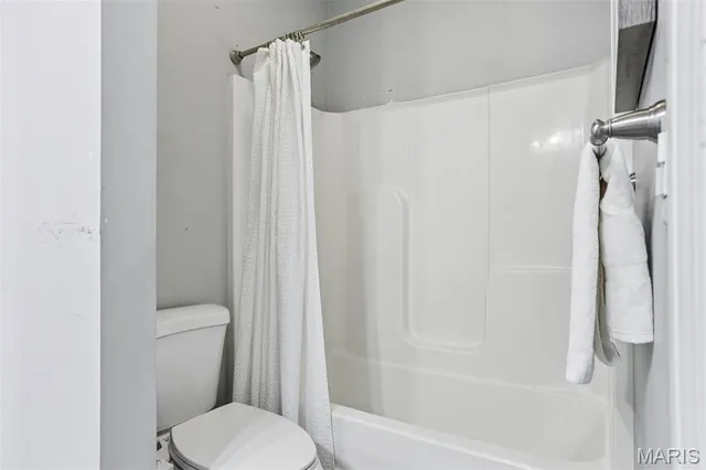 $580,000 | 4445 Cedar Tree Lane, De Soto, MO 63020