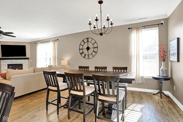 $320,000 | 1684 Hedley Way West, Avon, IN 46123