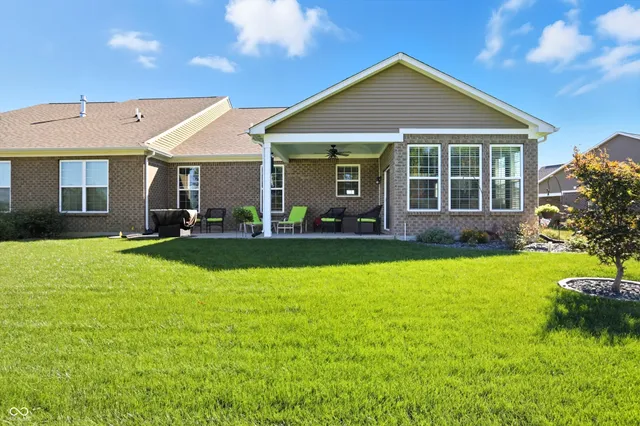 $320,000 | 1684 Hedley Way West, Avon, IN 46123