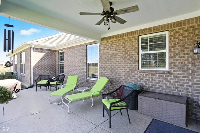 $320,000 | 1684 Hedley Way West, Avon, IN 46123