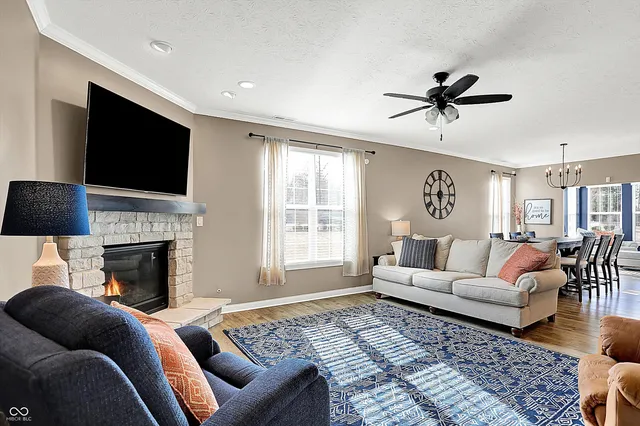 $320,000 | 1684 Hedley Way West, Avon, IN 46123