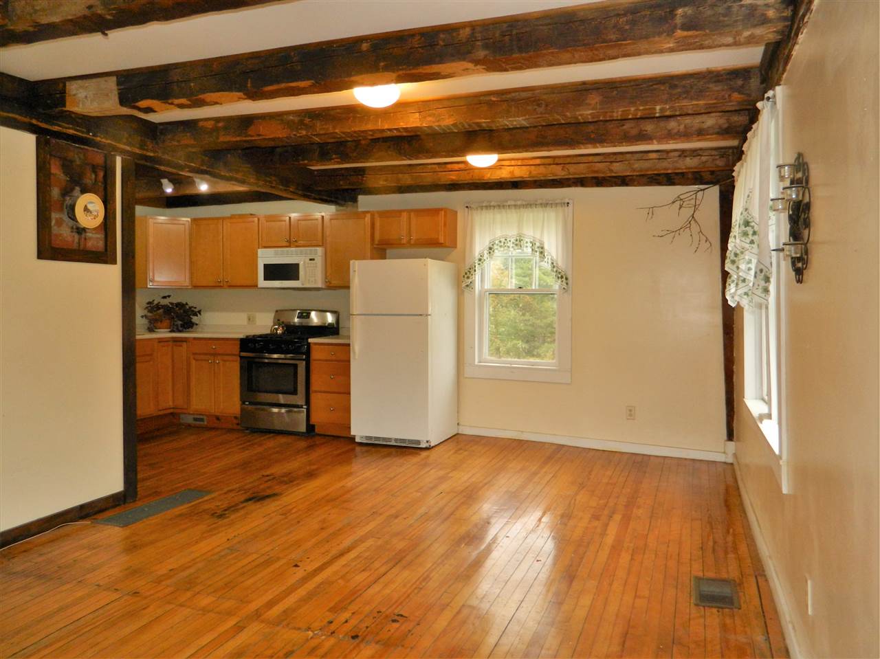 876 McIver Road Vershire, VT 05079 - Photo 4 of 21
