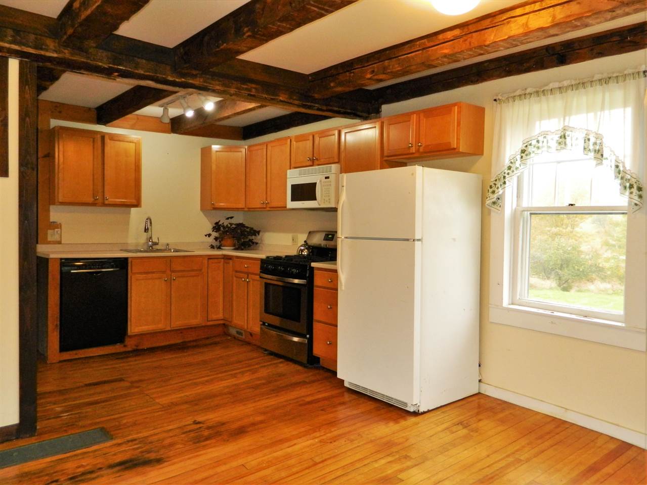 876 McIver Road Vershire, VT 05079 - Photo 5 of 21