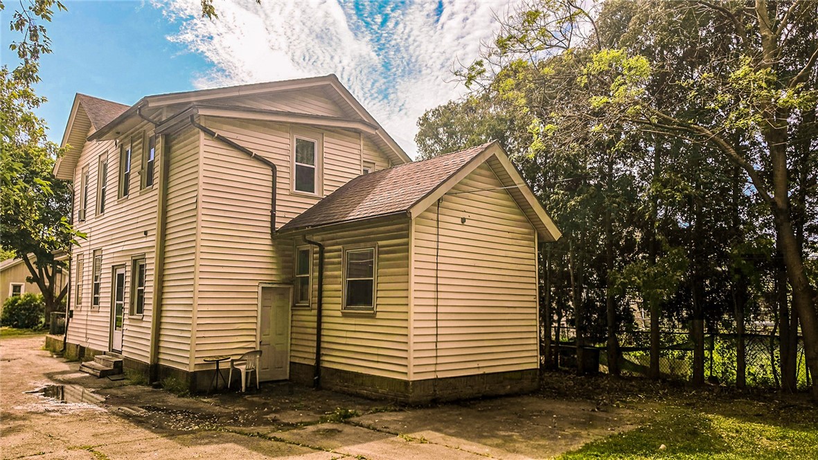 148 Parkway Rochester, NY 14608 - Photo 4 of 18