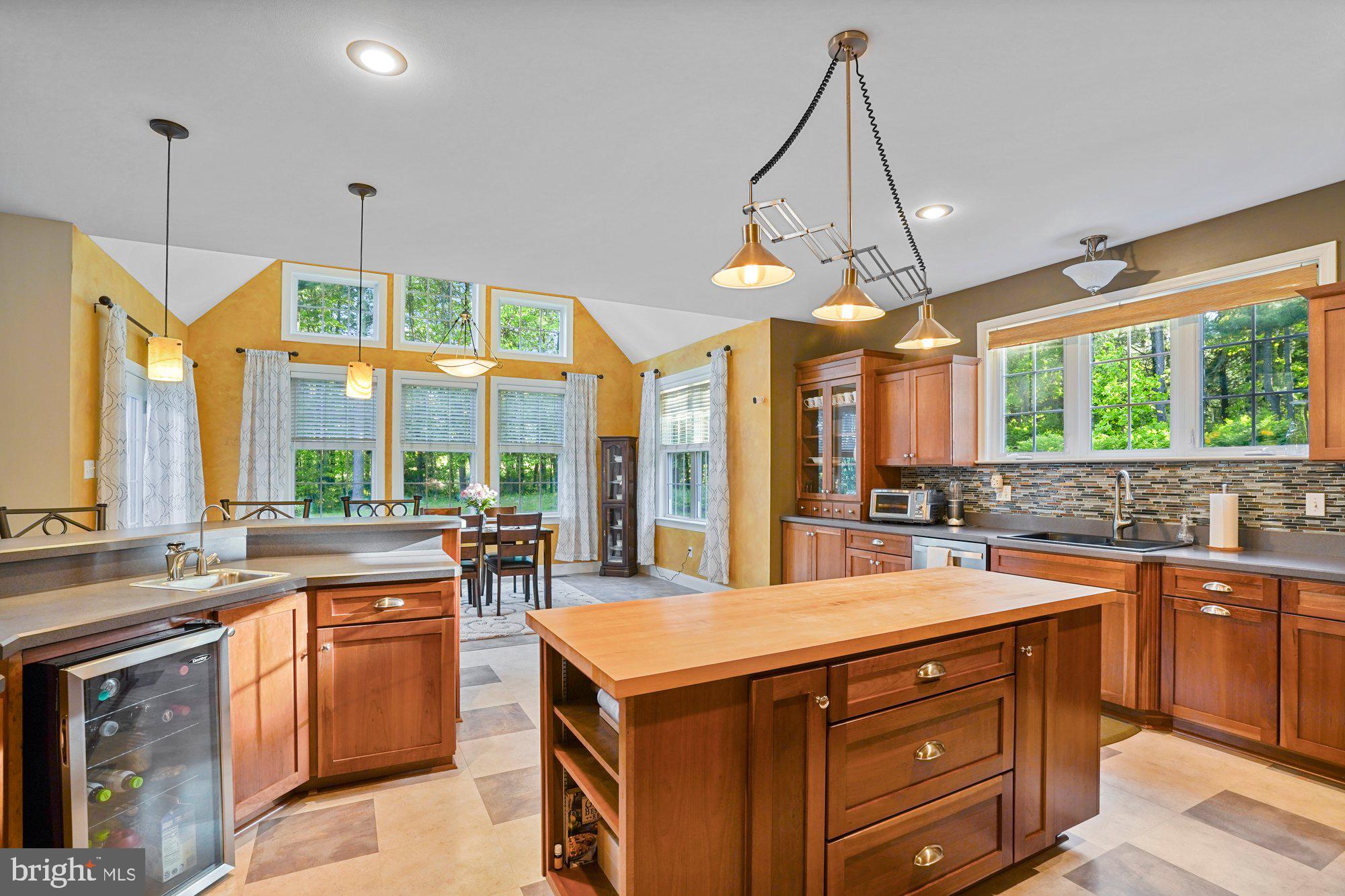 451 Maple Grove Road Mohnton, PA 19540 - Photo 11 of 37