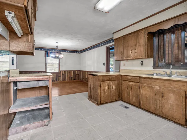 $220,000 | 127 Crystal Drive, Cowpens, SC 29330