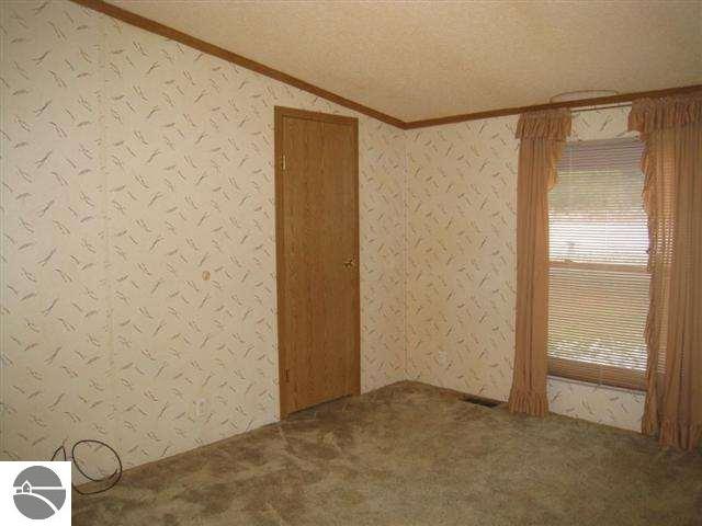 6414 Ryckman Road Southwest South Boardman, MI 49680 - Photo 10 of 27 1741243-9.JPG