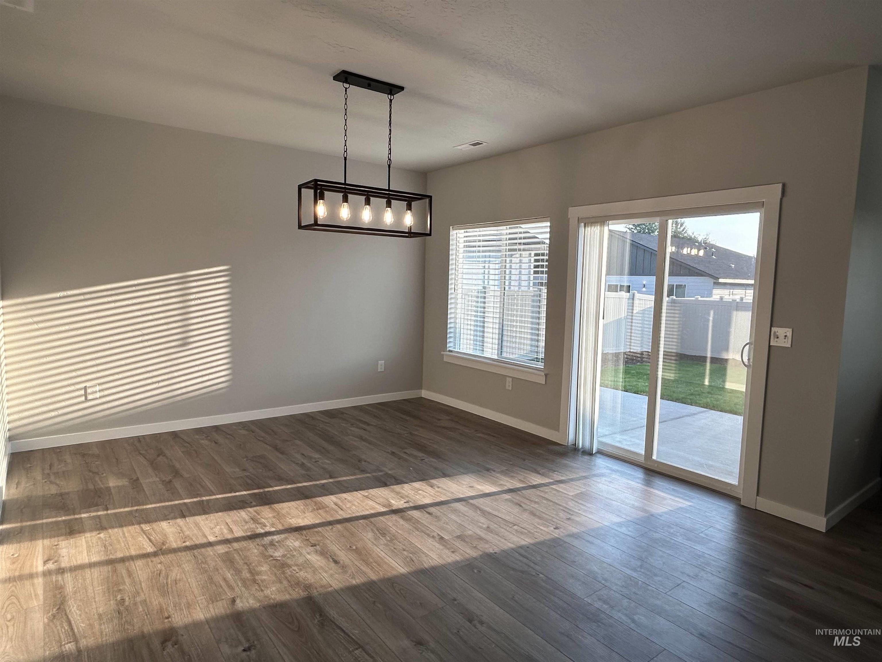3039 South Alcamo Way Meridian, ID 83642 - Photo 7 of 20