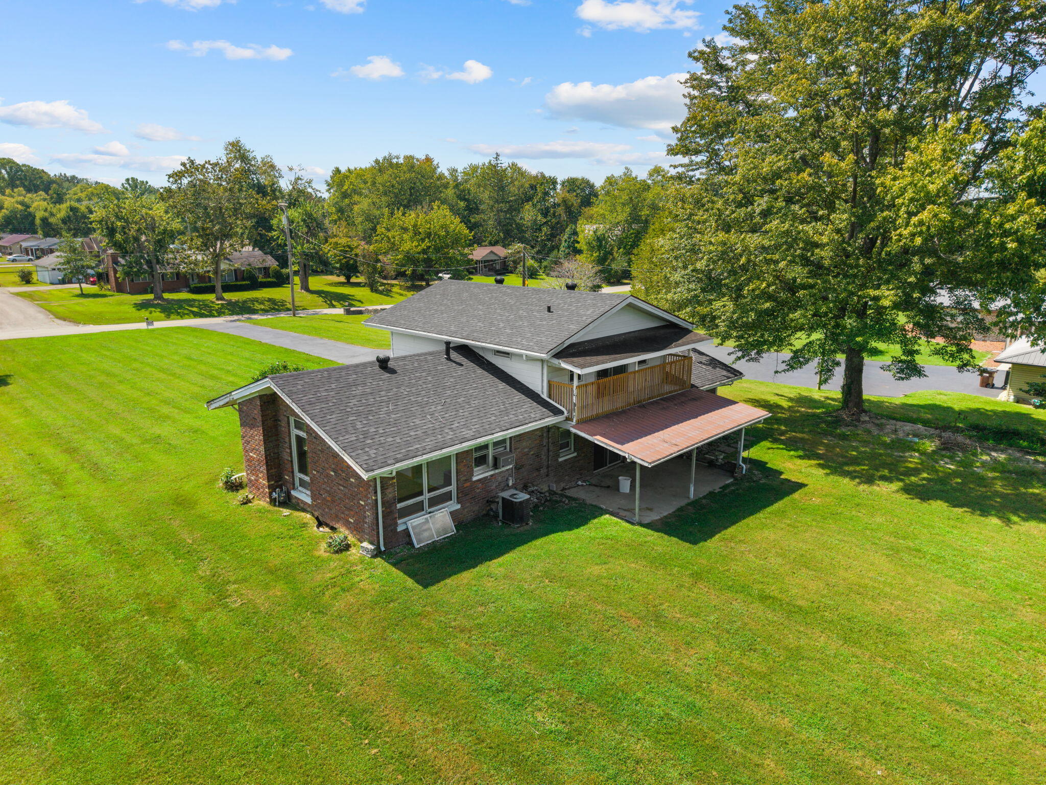 884 Maple Street Stanton, KY 40380 - Photo 7 of 42 12-web-or-mls-DJI_20260903140130_0028_D