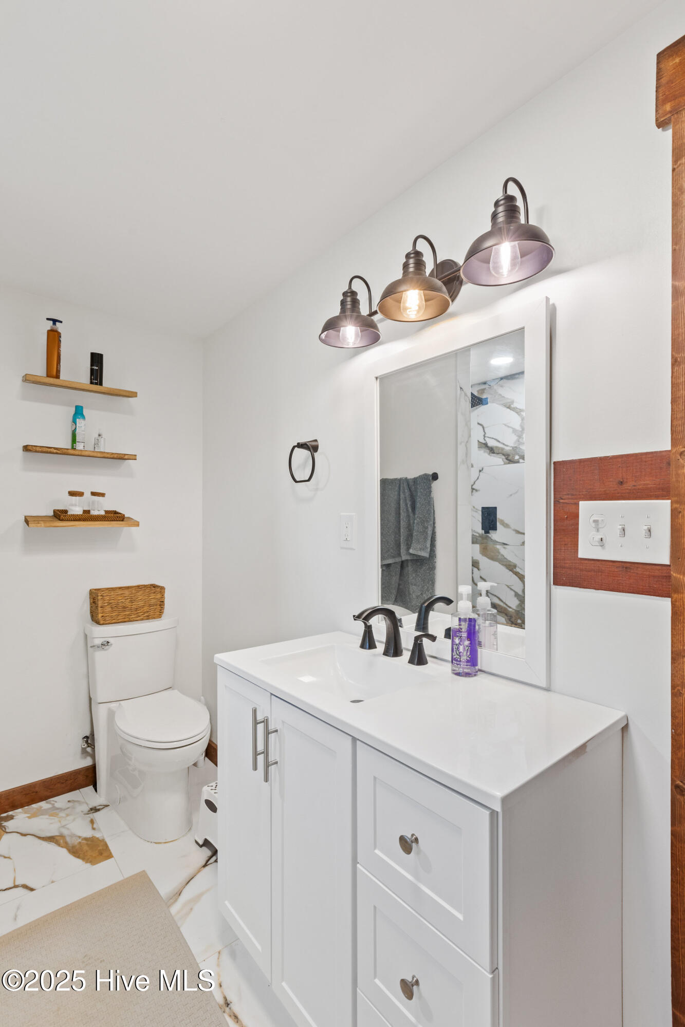 16214 Old Lake Road Riegelwood, NC 28456 - Photo 27 of 34 027_16214_old_lake_road-27_705