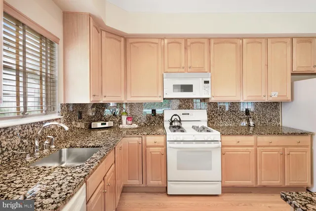 $484,900 | 382 Golf View Drive, Little Egg Harbor, NJ 08087