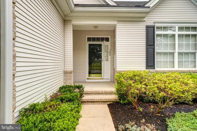 $484,900 | 382 Golf View Drive, Little Egg Harbor, NJ 08087