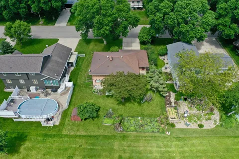 $180,000 | 108 31st Street Northwest, Willmar, MN 56201