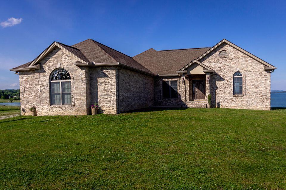 643 Turley Mills Drive Rutledge, TN 37861 - Photo 5 of 38 643 Turley Mills Front of Home 1