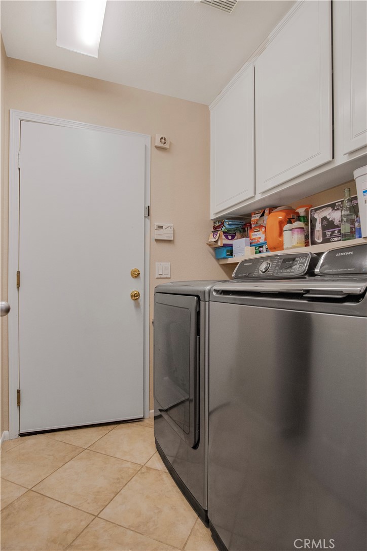 25696 Moore Lane Stevenson Ranch, CA 91381 - Photo 14 of 41