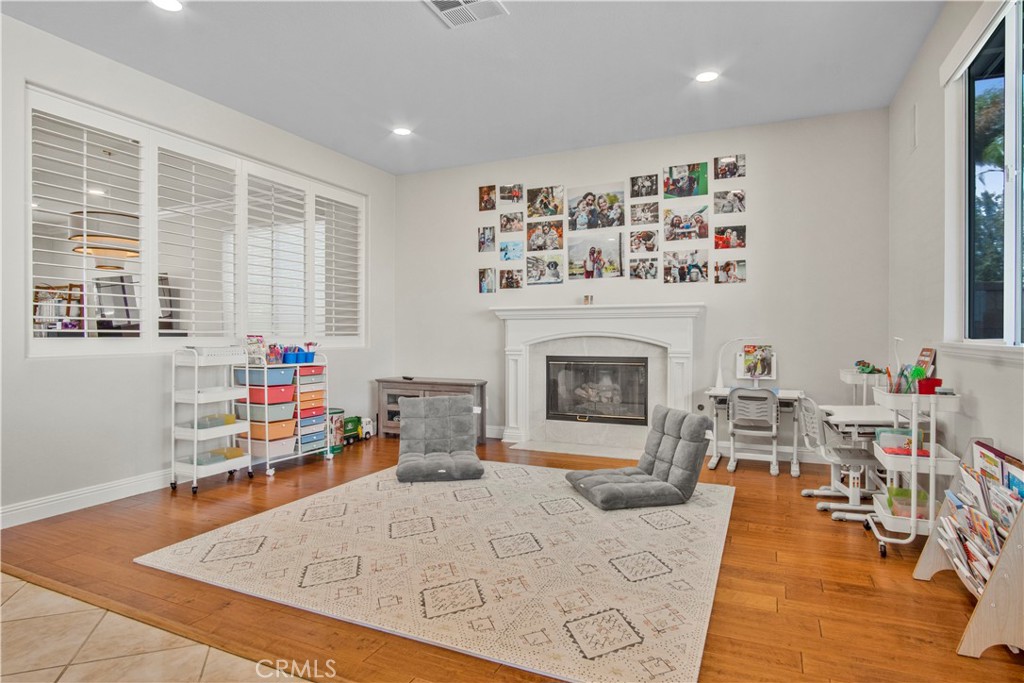 25696 Moore Lane Stevenson Ranch, CA 91381 - Photo 18 of 41