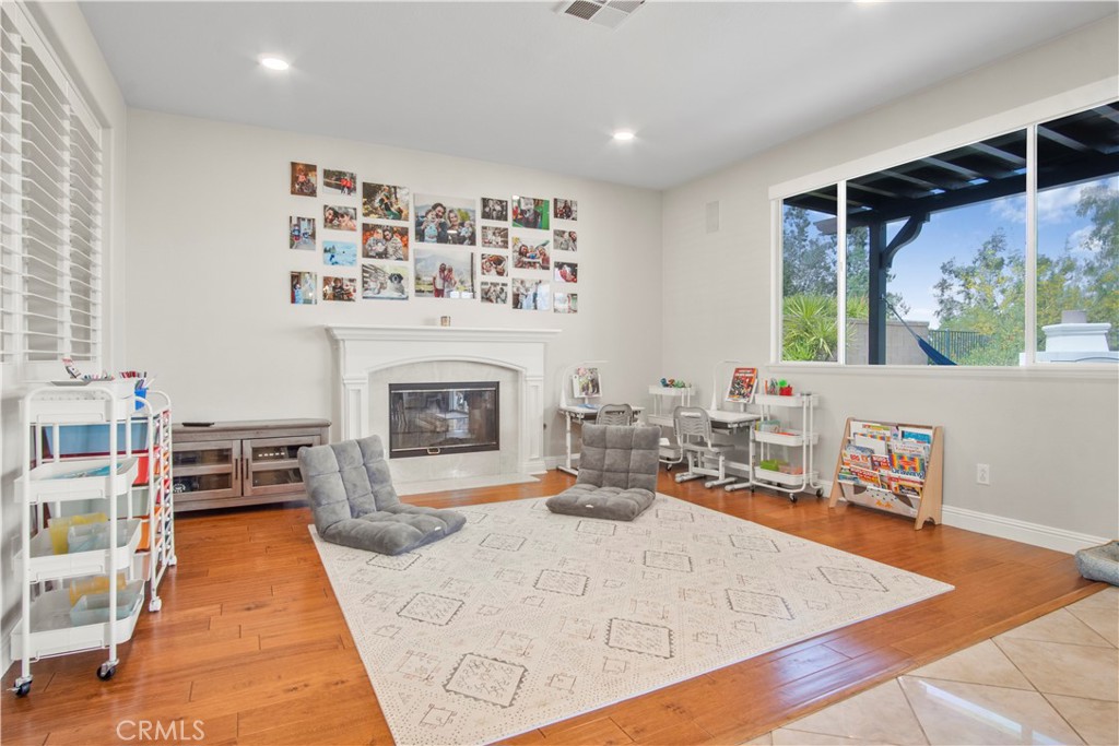 25696 Moore Lane Stevenson Ranch, CA 91381 - Photo 19 of 41