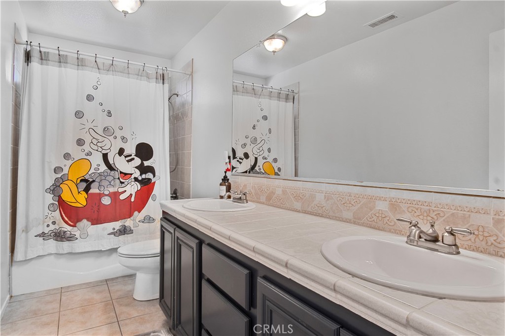 25696 Moore Lane Stevenson Ranch, CA 91381 - Photo 27 of 41