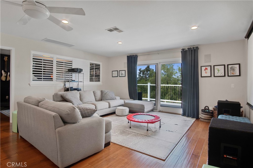 25696 Moore Lane Stevenson Ranch, CA 91381 - Photo 32 of 41