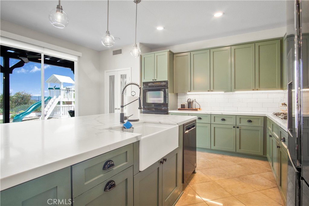 25696 Moore Lane Stevenson Ranch, CA 91381 - Photo 8 of 41