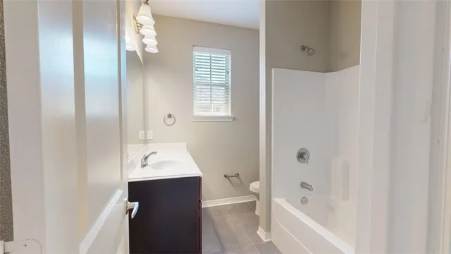 $2,700 | 2011 Harvey Mitchell Parkway South, College Station, TX 77840