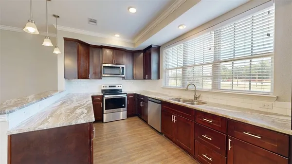 $2,250 | 2011 Harvey Mitchell Parkway South, College Station, TX 77840