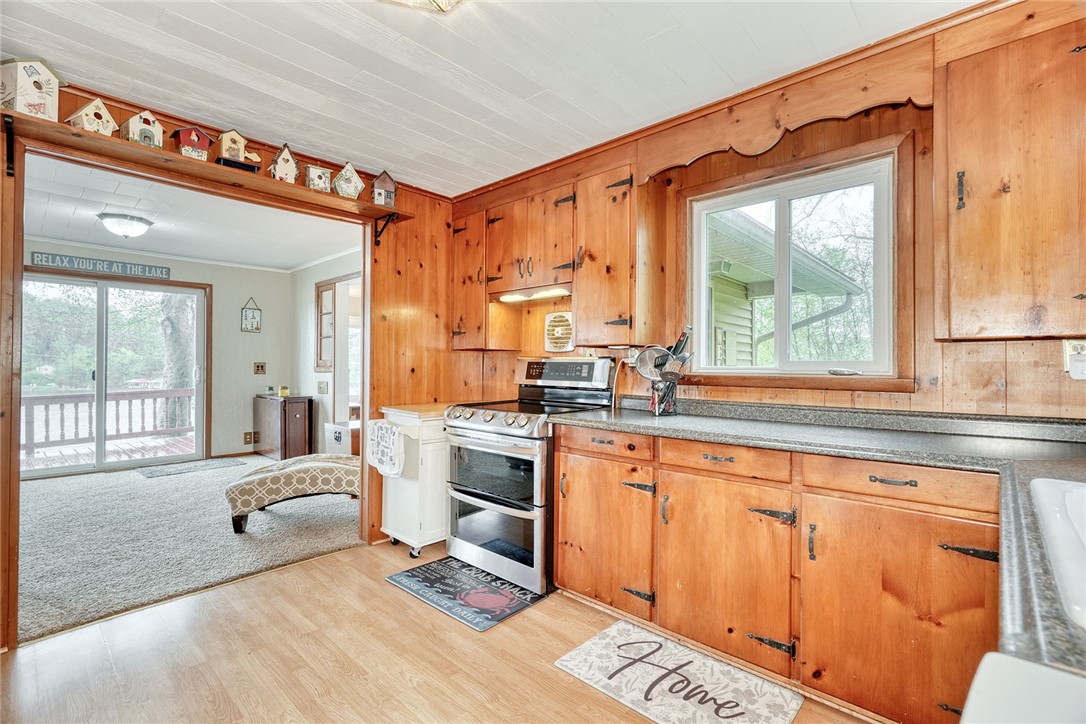 11737 Tompkins Point Road Wolcott, NY 14590 - Photo 14 of 50