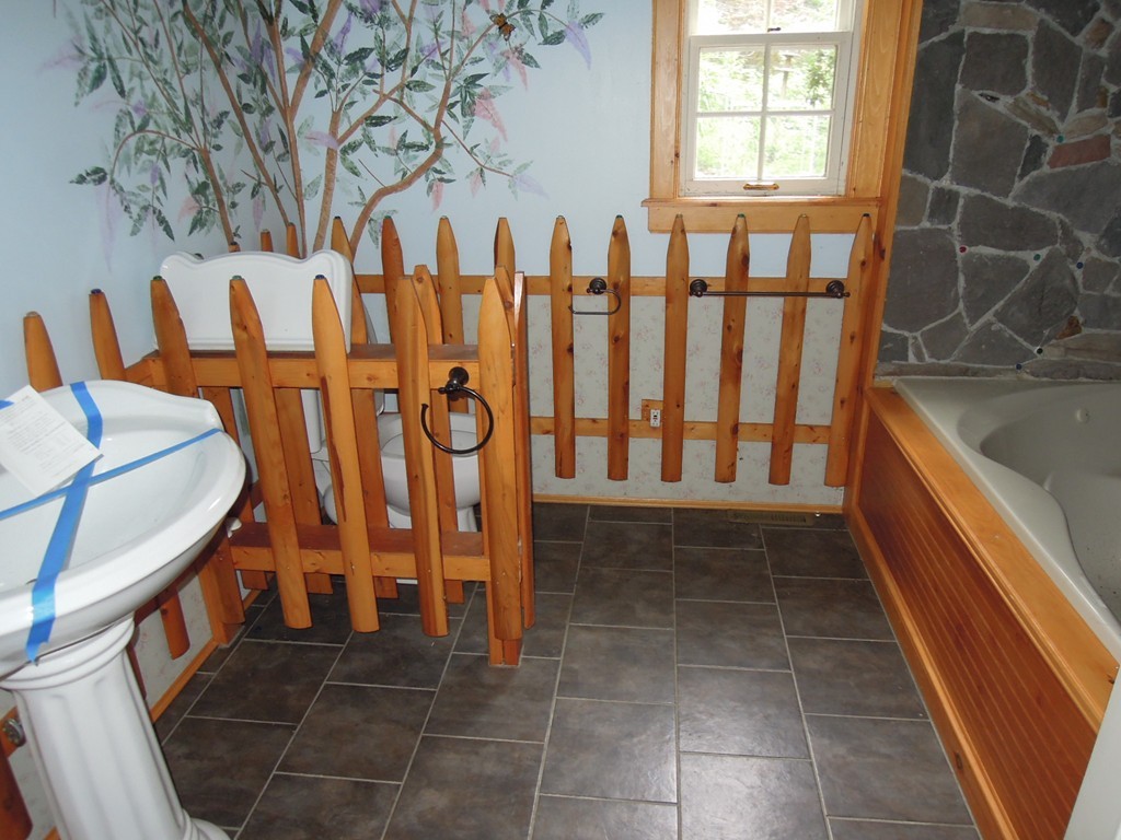 11 Vinton Road Holland, MA 01521 - Photo 9 of 22