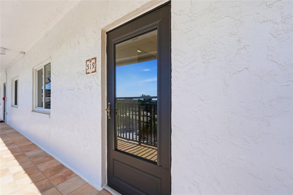 8977 Midnight Pass Road, Unit 519 Sarasota, FL 34242 - Photo 3 of 100 Gallery Image 3