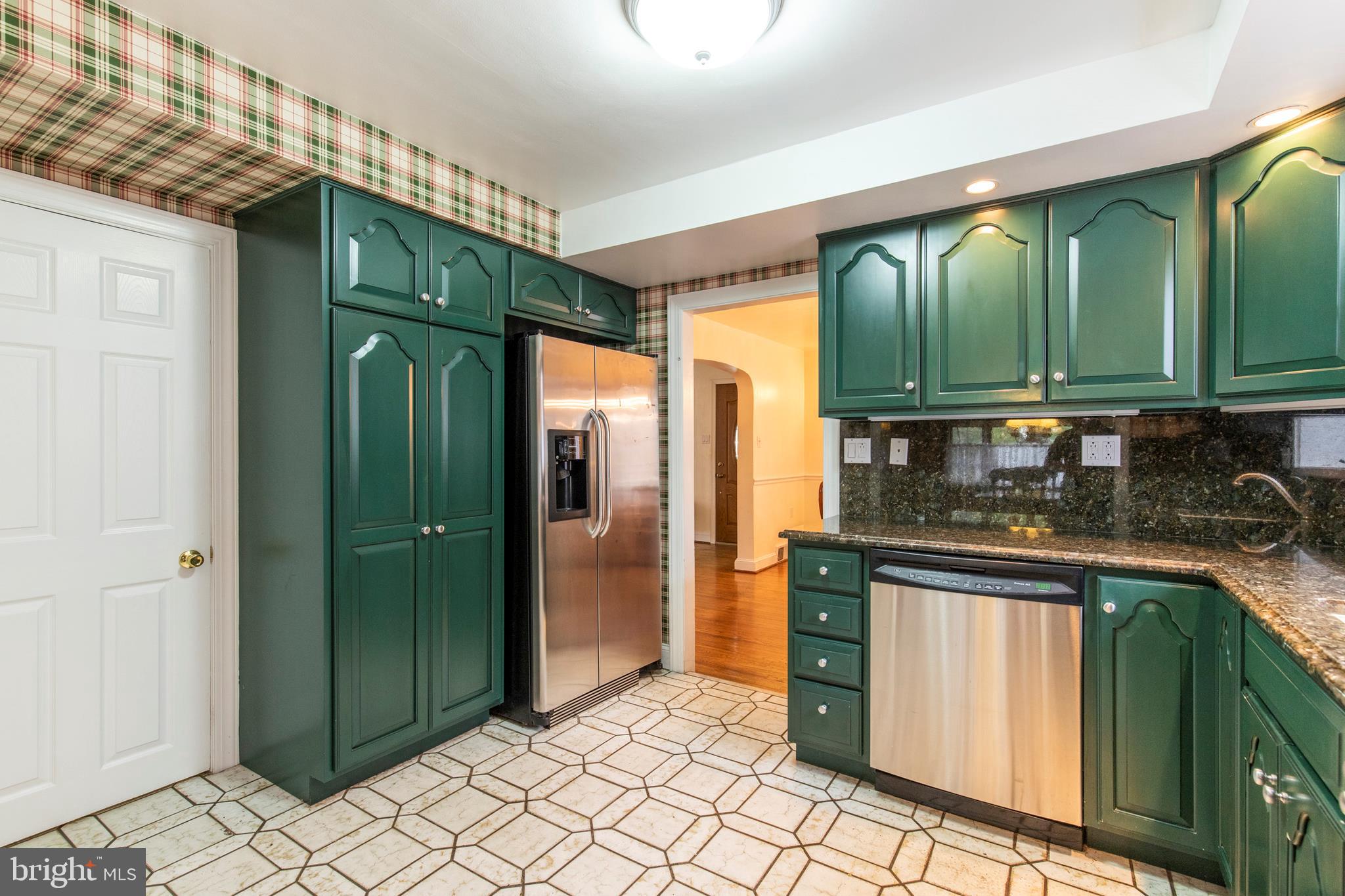 111 Barbara Drive Springfield, PA 19064 - Photo 11 of 31 Gallery Image 11