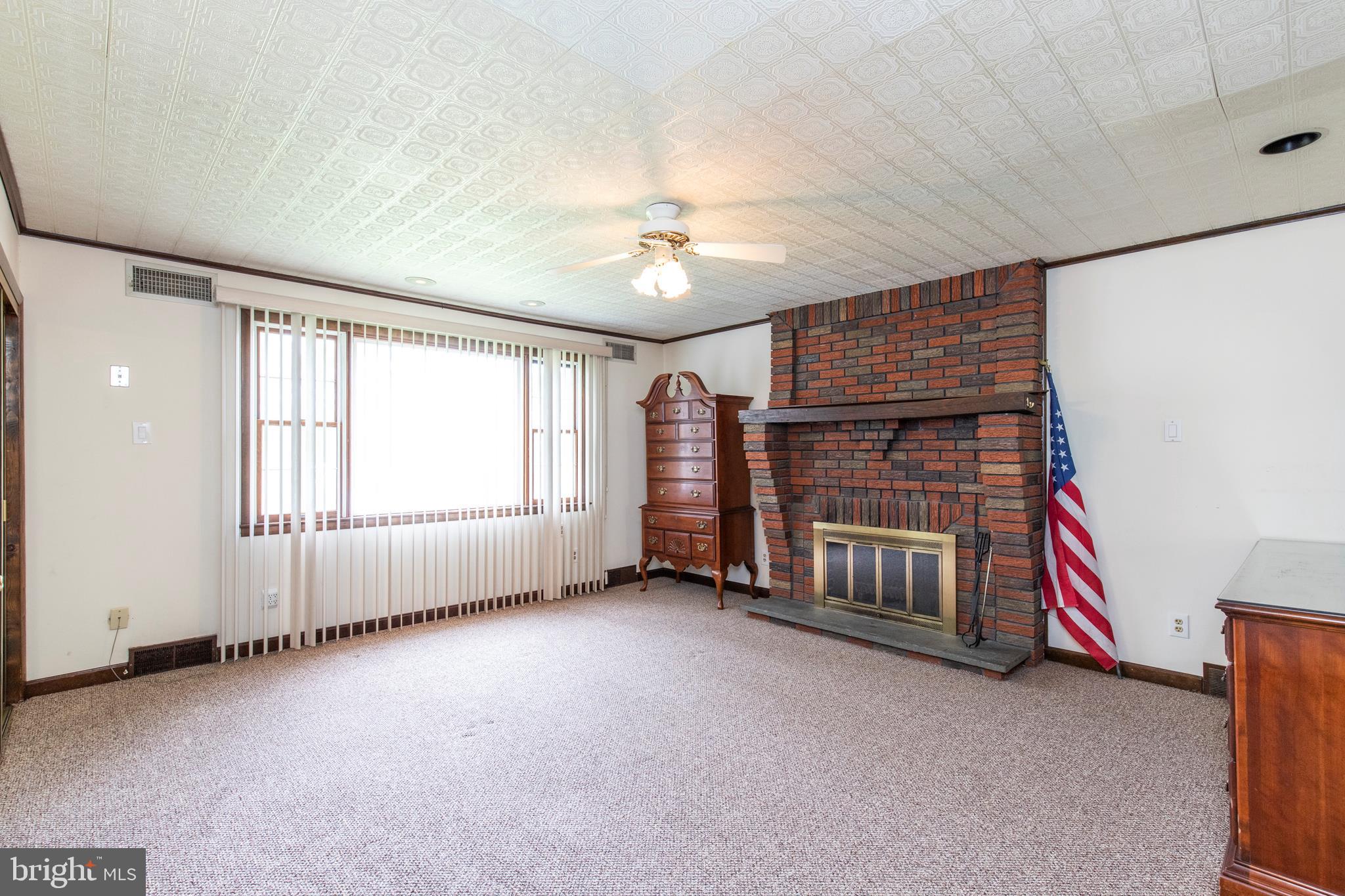 111 Barbara Drive Springfield, PA 19064 - Photo 13 of 31 Gallery Image 13
