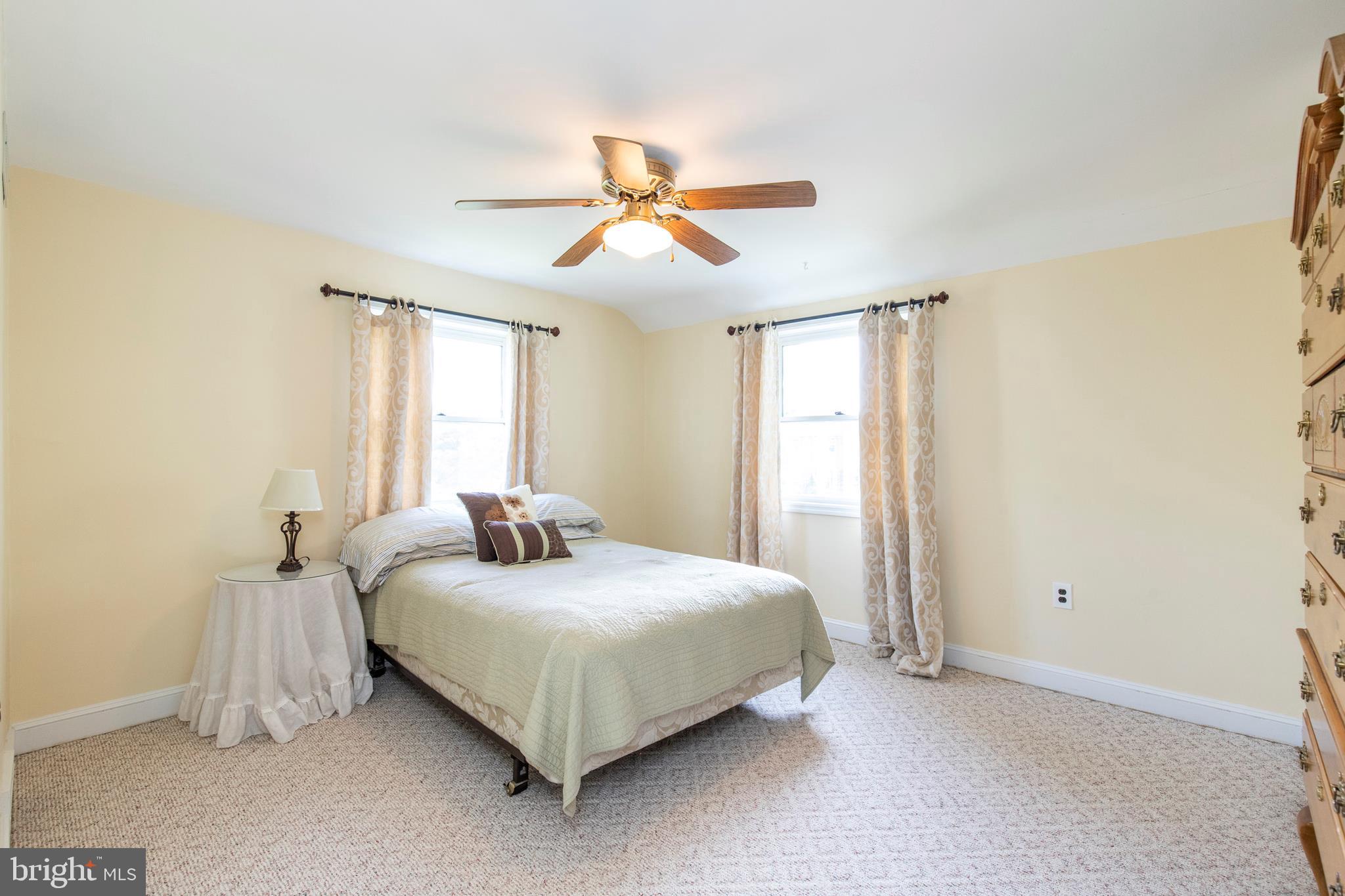 111 Barbara Drive Springfield, PA 19064 - Photo 20 of 31 Gallery Image 20