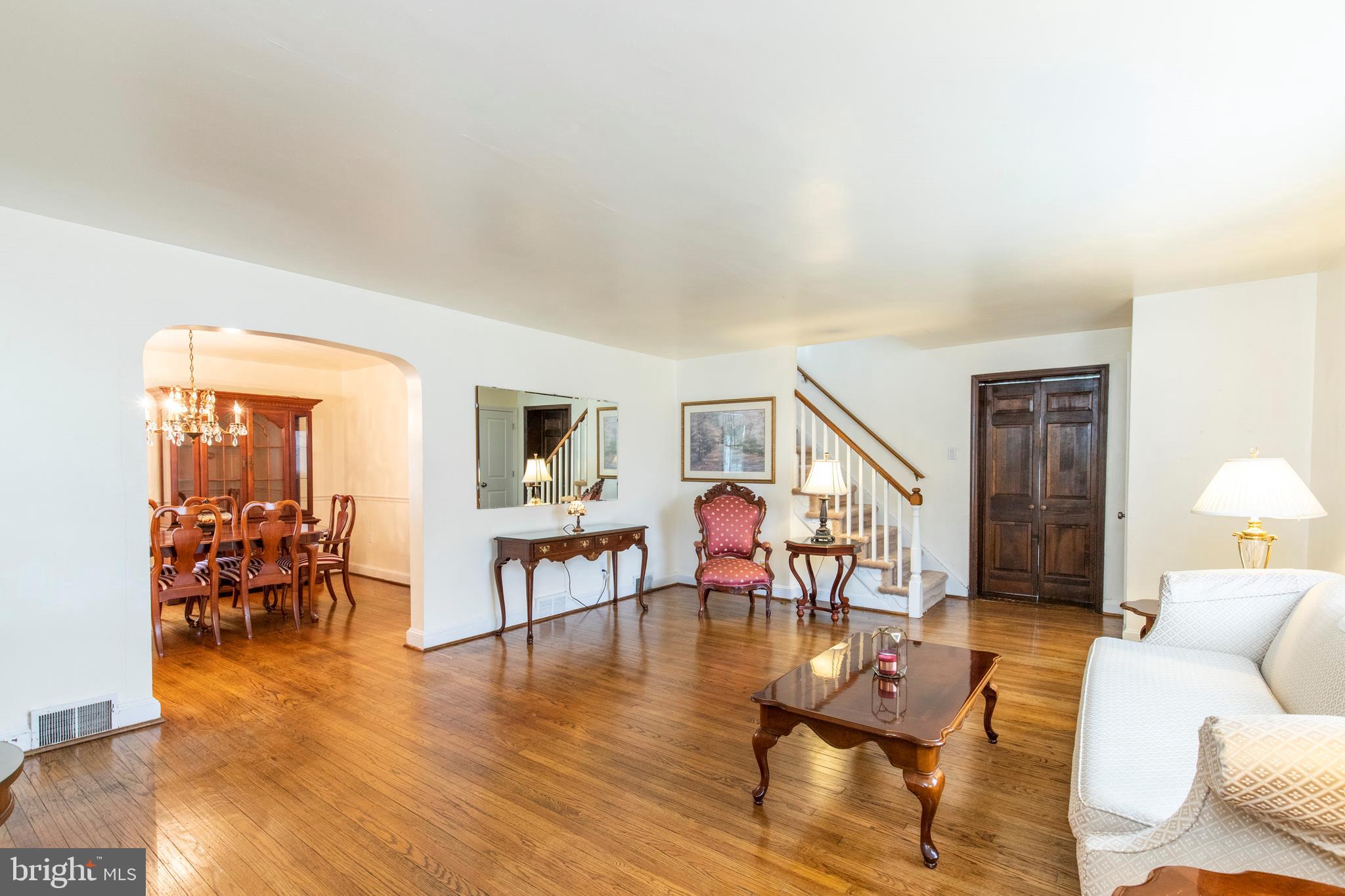 111 Barbara Drive Springfield, PA 19064 - Photo 7 of 31 Gallery Image 7