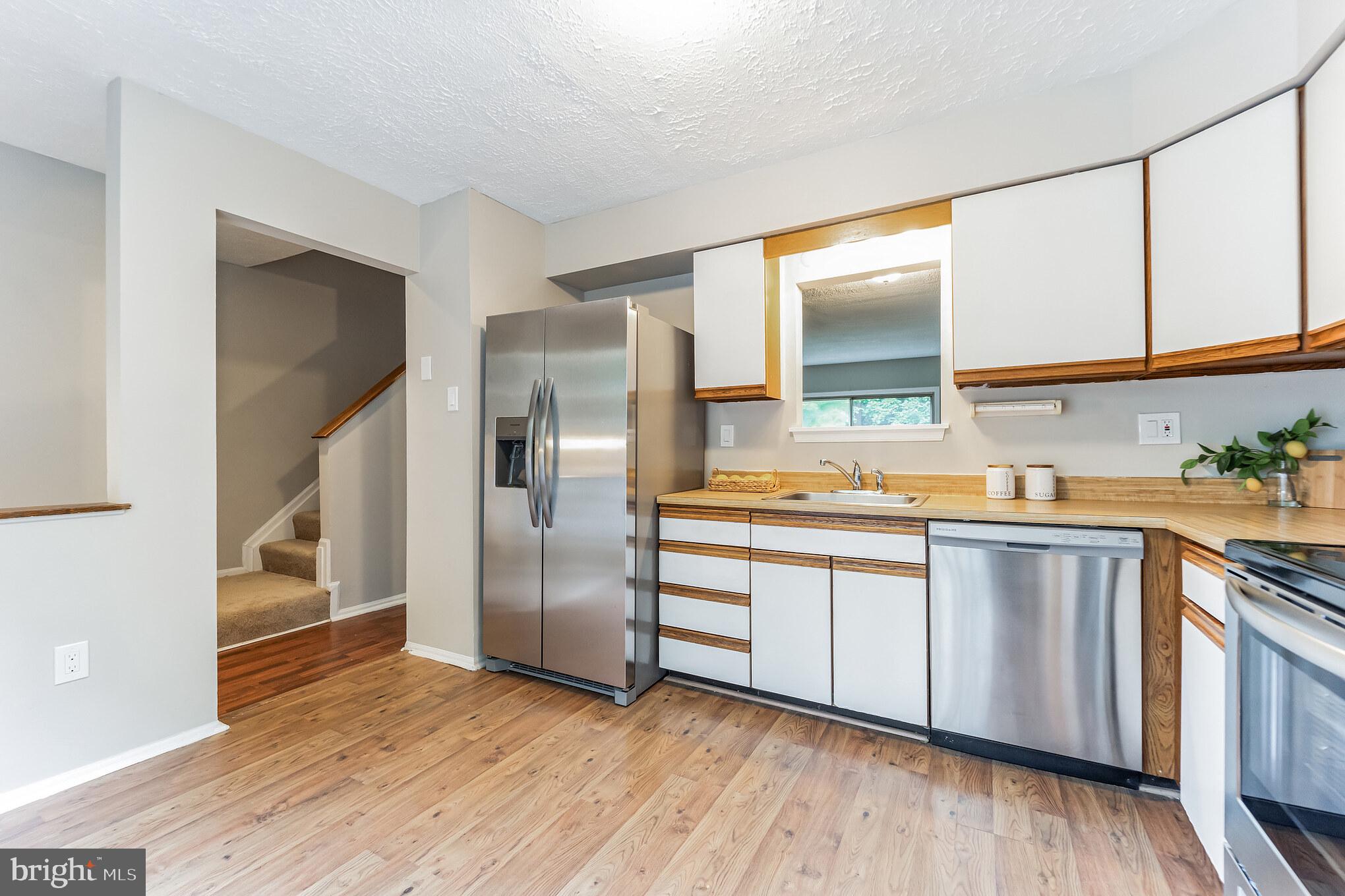 7475 Setting Sun Way Columbia, MD 21046 - Photo 5 of 23 Gallery Image 5