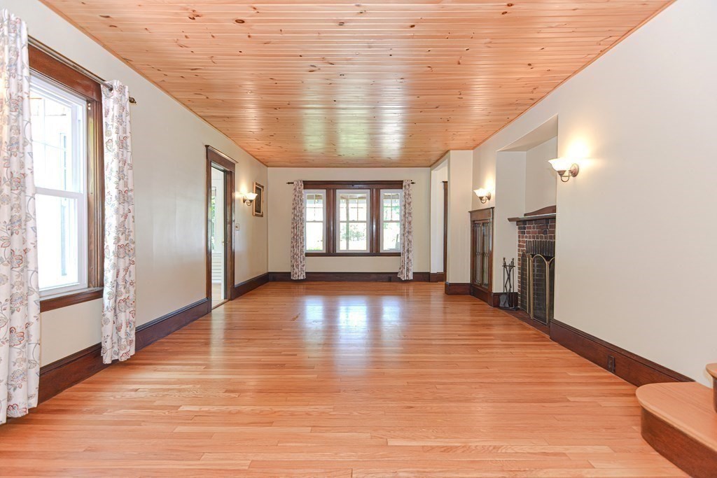 109 Walnut Street Canton, MA 02021 - Photo 9 of 31 Gallery Image 9